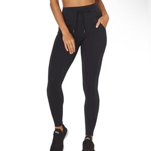 GLYDER STREET LEGGINGS NWT SMALL, BLACK with POCKETS and DRAWSTRING